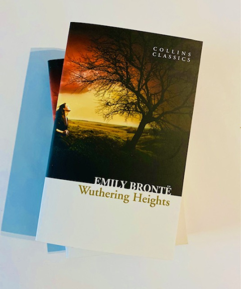 Wuthering Heights by Emily Bronte Wuthering Heights by Emily Bronte